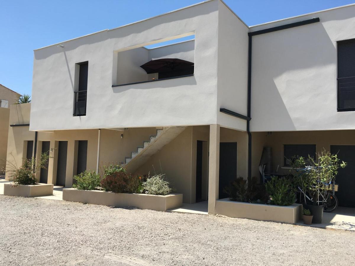Grand Studio Confortable Et Spacieux Avec Terrasse Villeneuve-lès-Maguelonne Buitenkant foto